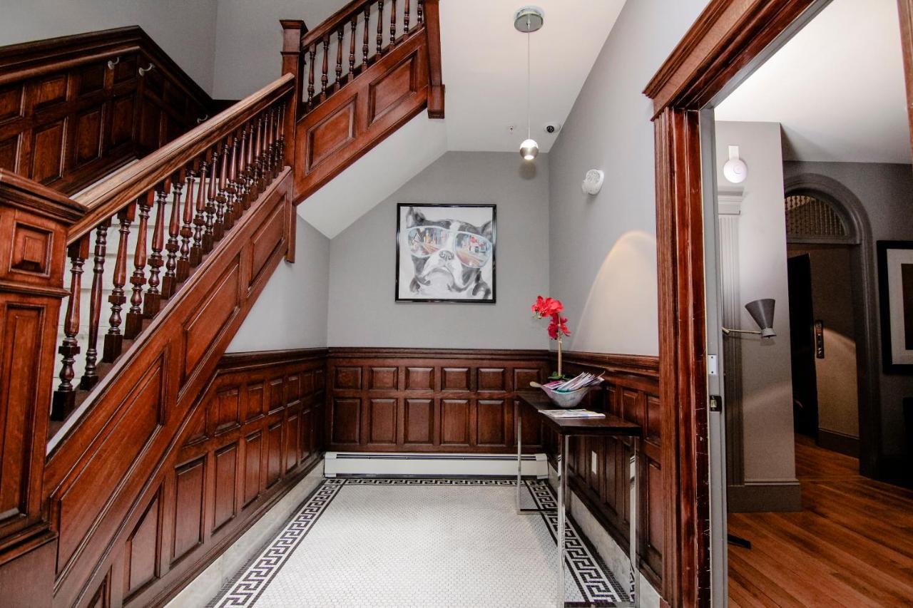 A Stylish Stay W/ A Queen Bed, Heated Floors.. #18 Brookline Exteriér fotografie